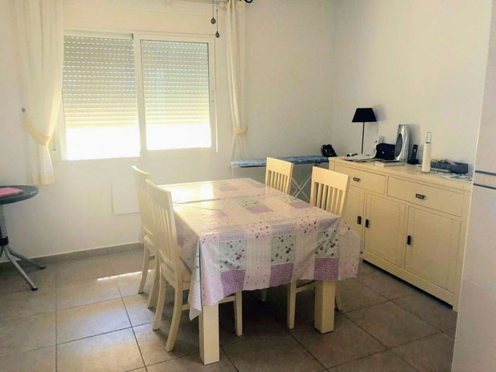 Image No.5-3 Bed House for sale