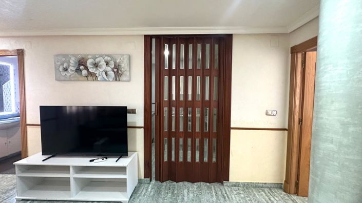 Image No.22-4 Bed Apartment for sale
