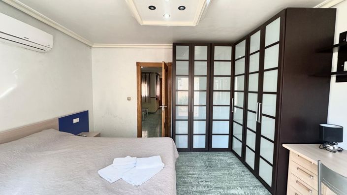 Image No.3-Appartement de 4 chambres à vendre à Torrevieja