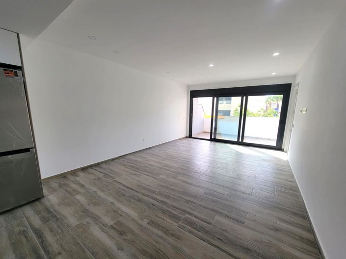 Image No.6-3 Bed Apartment for sale