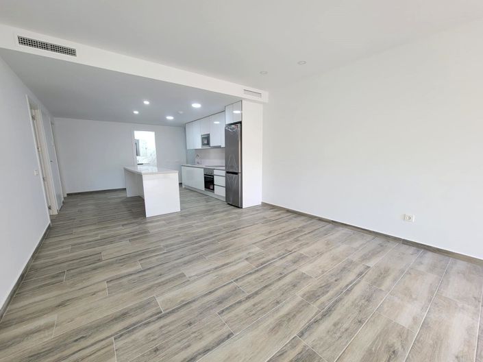 Image No.9-3 Bed Apartment for sale