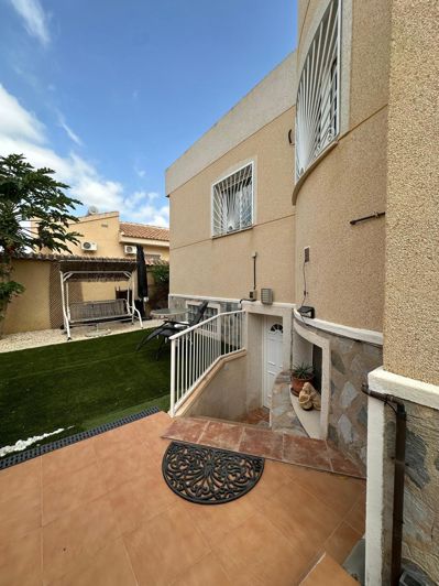 Image No.5-3 Bed Villa for sale