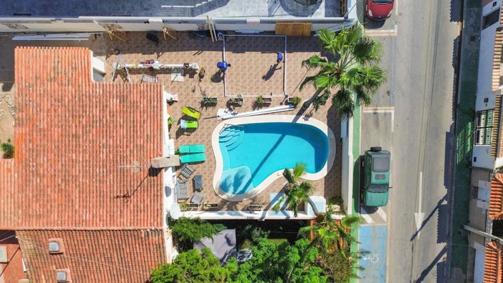 Image No.1-2 Bed Villa for sale