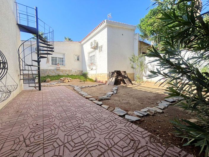 Image No.11-2 Bed Villa for sale