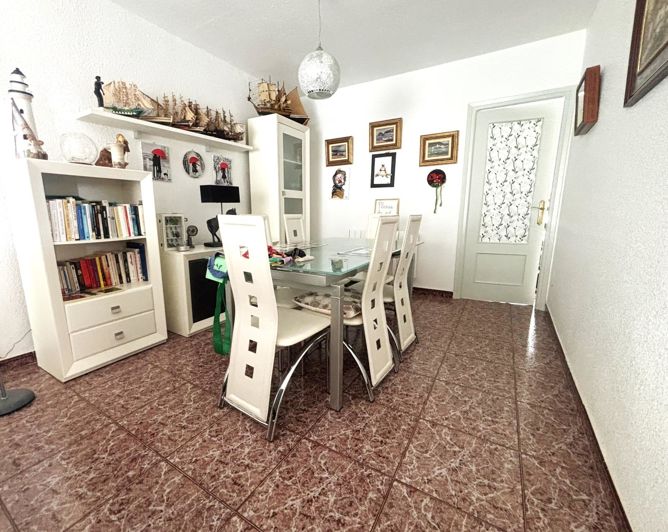 Image No.18-2 Bed Villa for sale