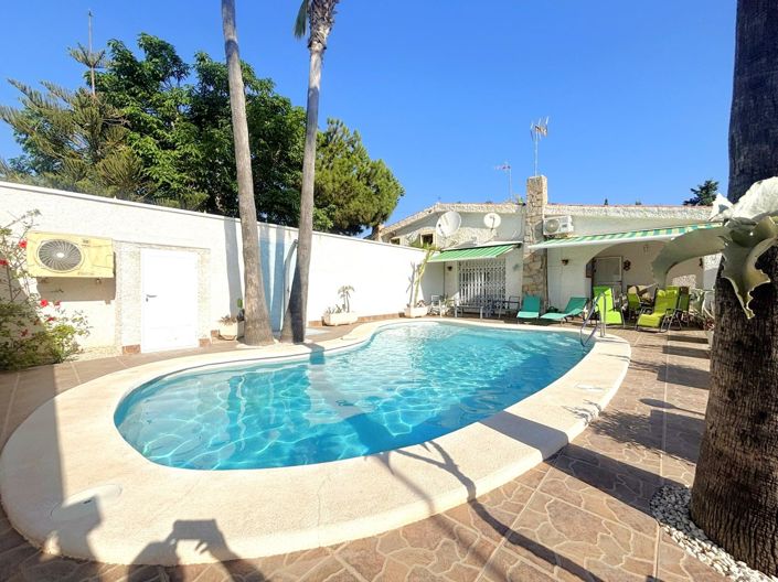 Image No.7-2 Bed Villa for sale