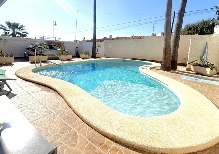 Image No.8-2 Bed Villa for sale