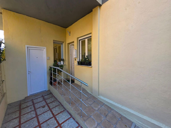 Image No.1-3 Bed Apartment for sale