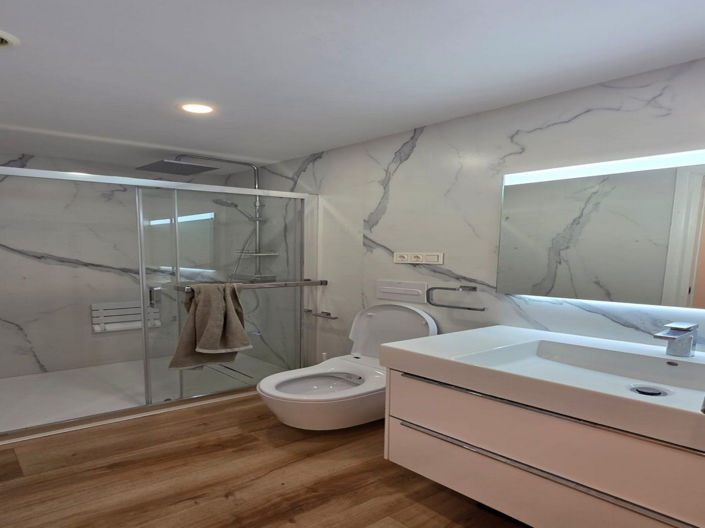 Image No.17-3 Bed Apartment for sale