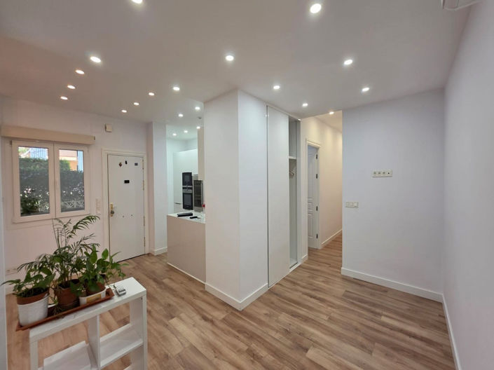 Image No.21-3 Bed Apartment for sale