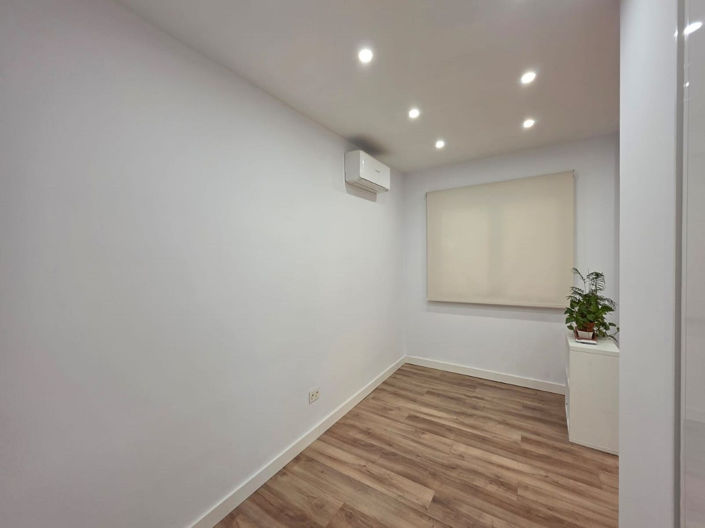 Image No.23-3 Bed Apartment for sale