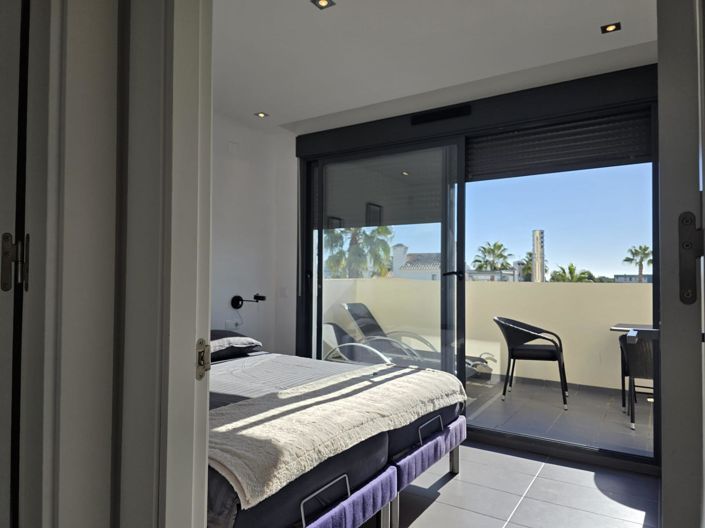 Image No.13-3 Bed Villa for sale