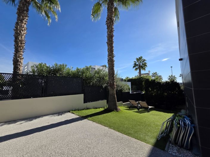 Image No.5-3 Bed Villa for sale