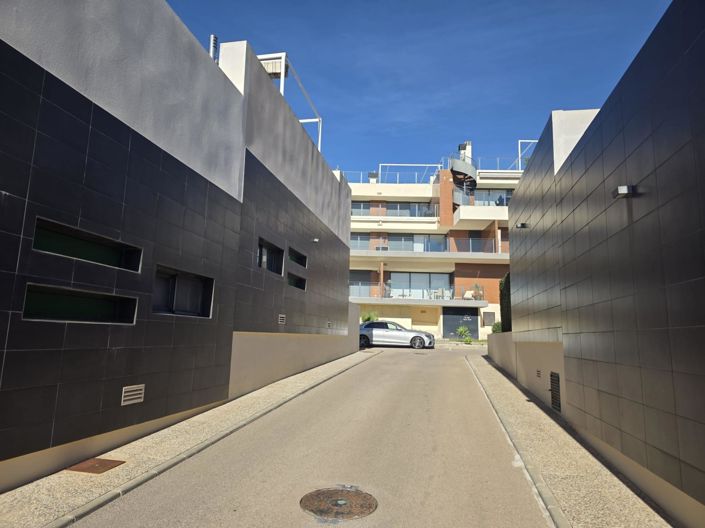 Image No.7-3 Bed Villa for sale