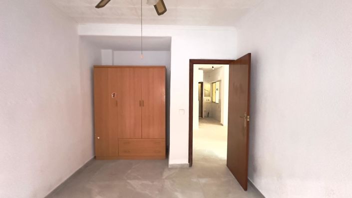 Image No.11-3 Bed Apartment for sale