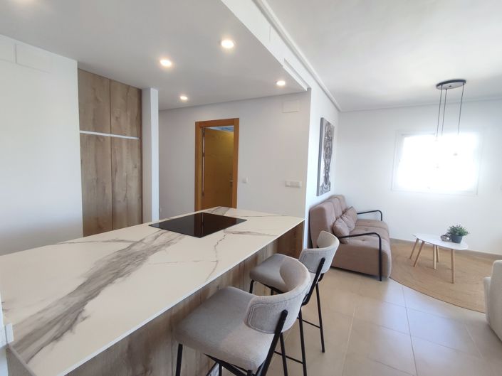 Image No.17-2 Bed Apartment for sale