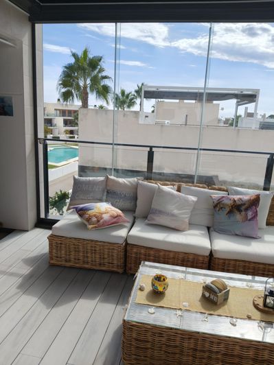 Image No.4-3 Bed Townhouse for sale