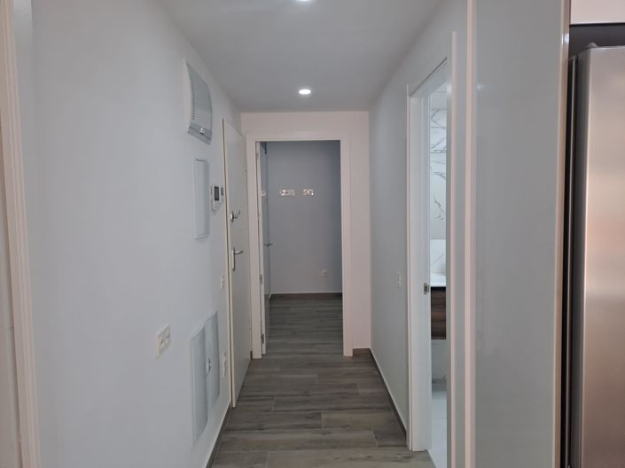 Image No.9-3 Bed Apartment for sale