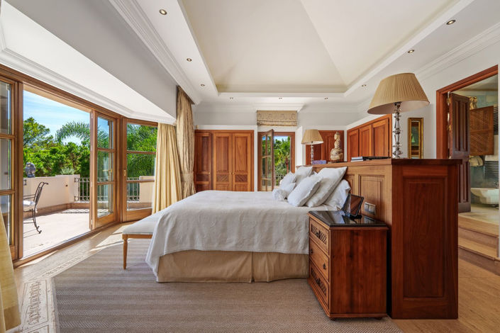 Image No.27-6 Bed Villa for sale