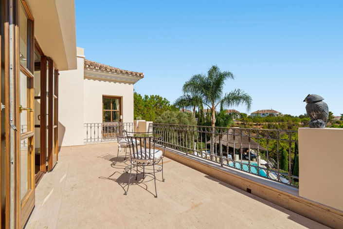 Image No.30-6 Bed Villa for sale