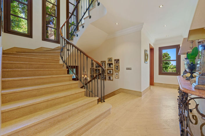 Image No.32-6 Bed Villa for sale