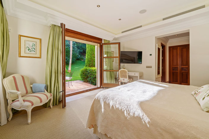 Image No.39-6 Bed Villa for sale