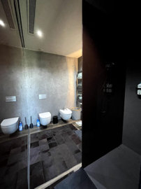 ilx5efbc9-y21740673407-fullhd