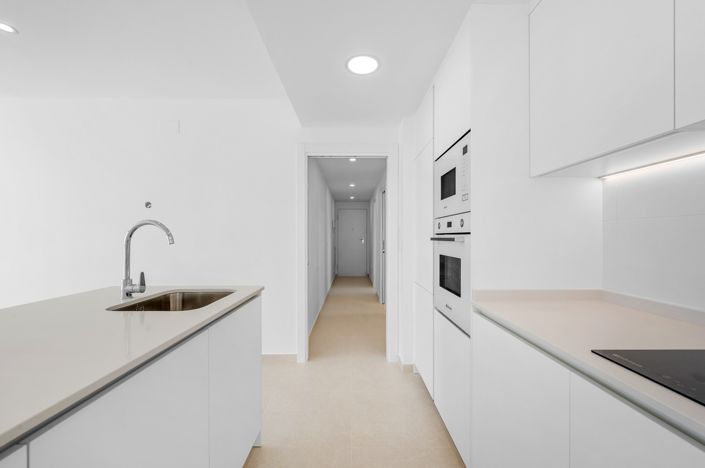 Image No.9-2 Bed Apartment for sale