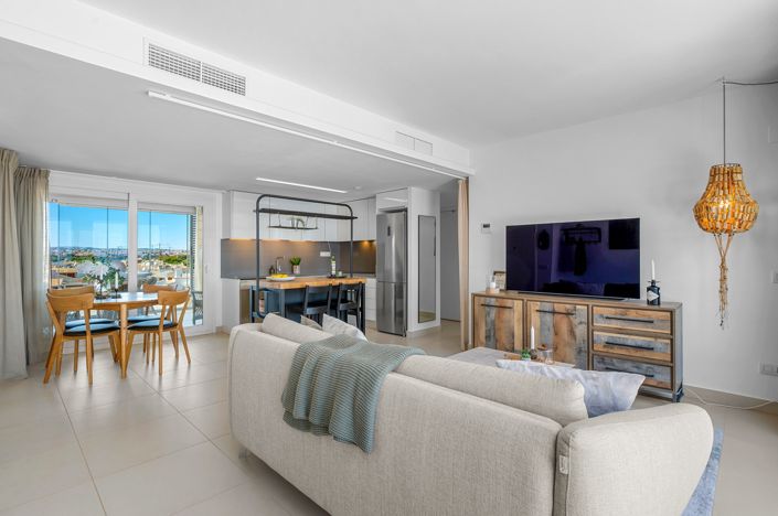 Image No.10-2 Bed Apartment for sale