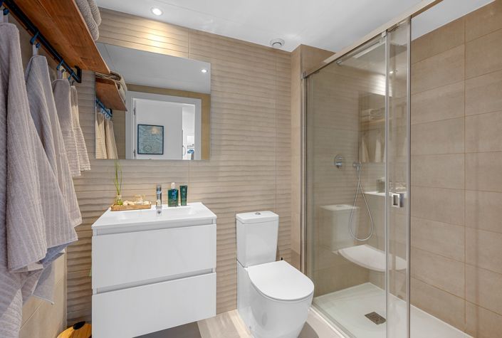 Image No.32-2 Bed Apartment for sale