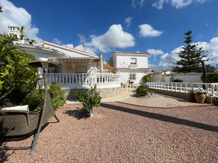 Image No.13-3 Bed Villa for sale