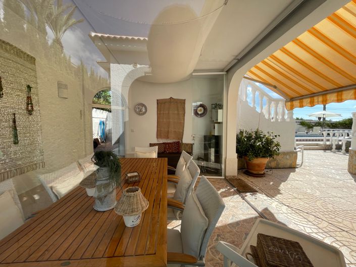 Image No.19-4 Bed Villa for sale