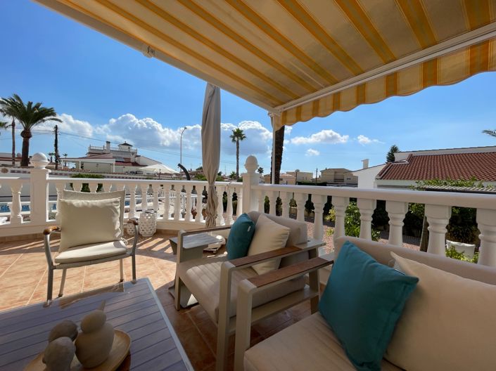 Image No.40-3 Bed Villa for sale