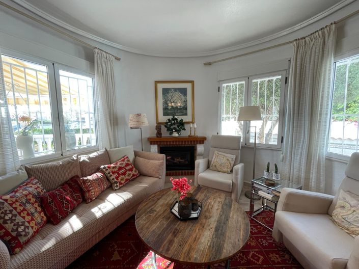 Image No.45-3 Bed Villa for sale