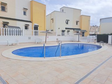 Maison de ville de 3 chambres à vendre à Orihuela Costa