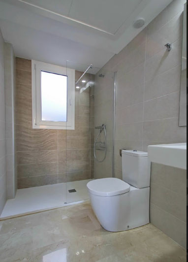 Image No.20-3 Bed Apartment for sale