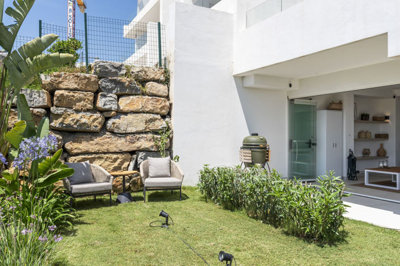 14-d70dc3102c00d7be0e872dfe1c1f86d7