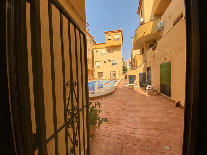 Image No.24-2 Bed Townhouse for sale