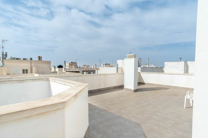 Image No.17-2 Bed Apartment for sale