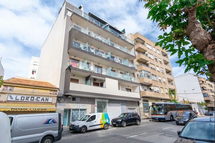 Image No.20-2 Bed Apartment for sale