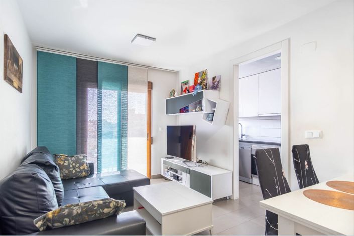 Image No.3-2 Bed Apartment for sale