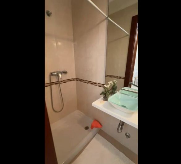 Image No.6-3 Bed Townhouse for sale