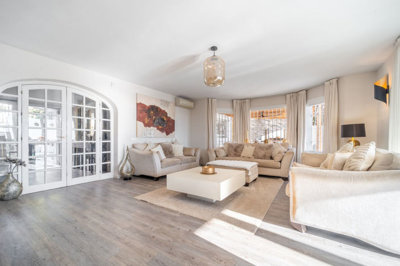 8-e64a9055bba3e77ac8aca3b893cdf826