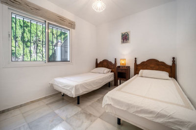 14-d70dc3102c00d7be0e872dfe1c1f86d7