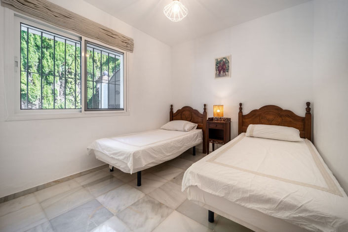 Image No.15-2 Bed Villa for sale