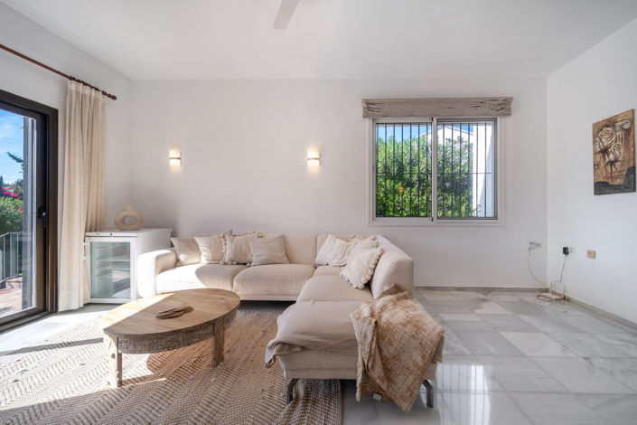 Image No.26-2 Bed Villa for sale