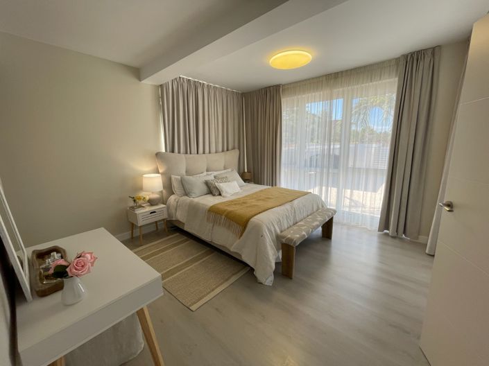 Image No.30-4 Bed Villa for sale