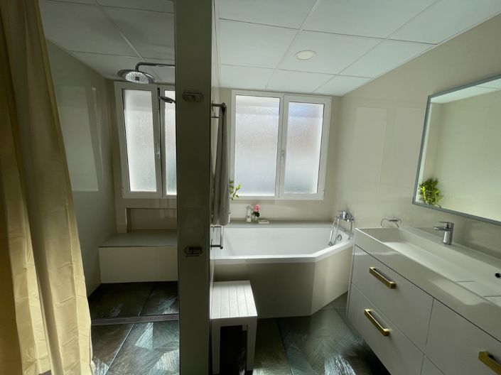 Image No.34-4 Bed Villa for sale