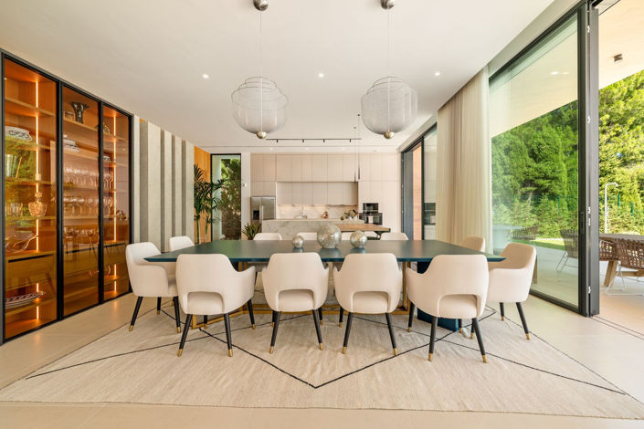 Image No.10-6 Bed Villa for sale