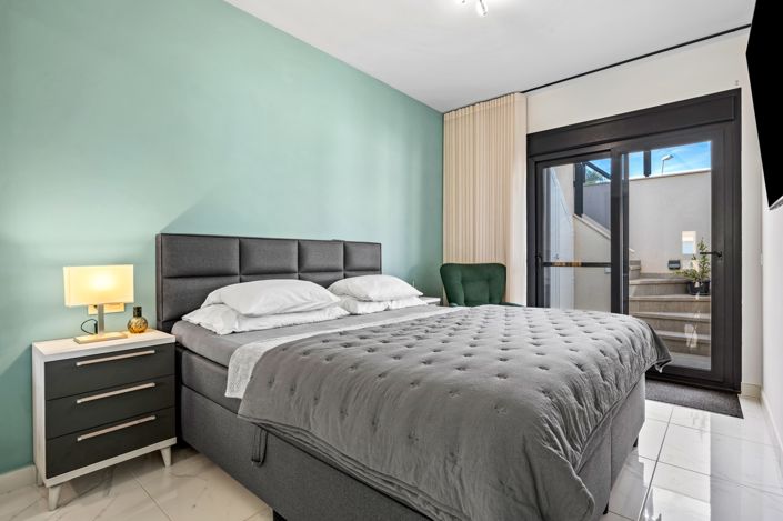 Image No.13-2 Bed Apartment for sale